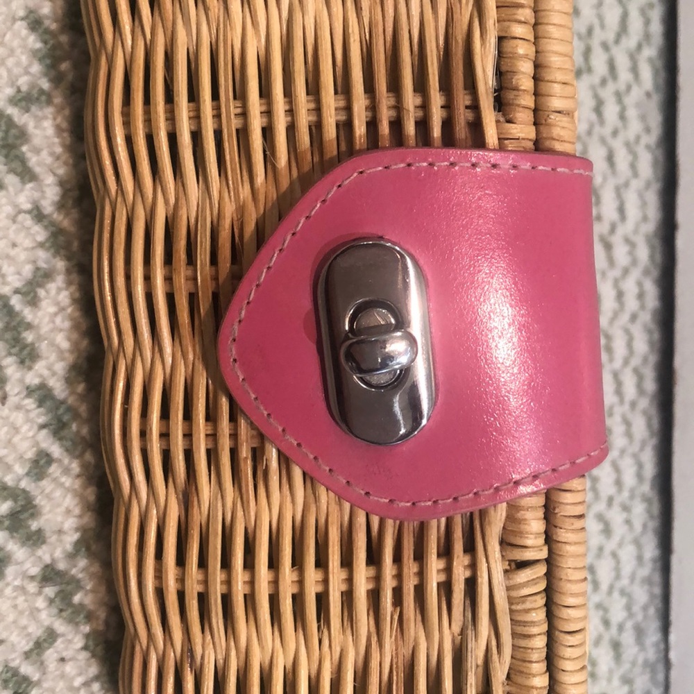 Wicker Clutch - Picture 2 of 3